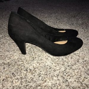 🖤Black pumps size 6🖤